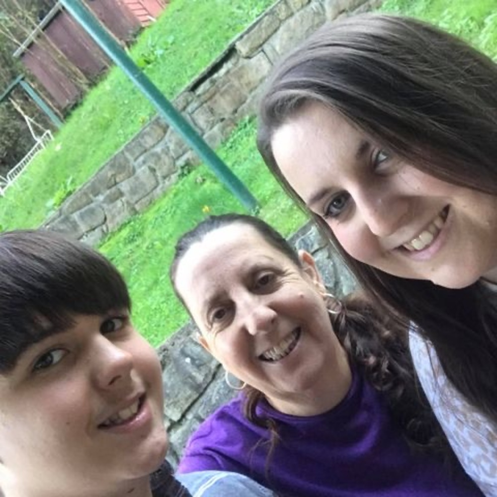 Meet your Posher, Brenda